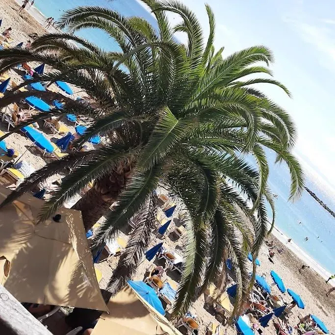 Ferienwohnung Meerblick Und Naehe Feuerberge Mit Eigenem Beheizten Pool Las Brenas Apartment