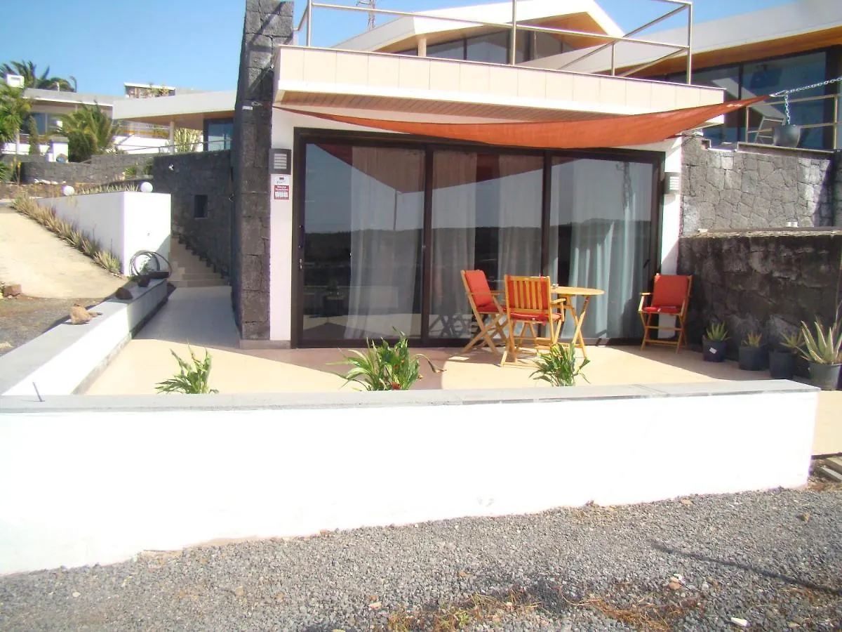 Apartment Ferienwohnung Meerblick Und Naehe Feuerberge Mit Eigenem Beheizten Pool Las Brenas