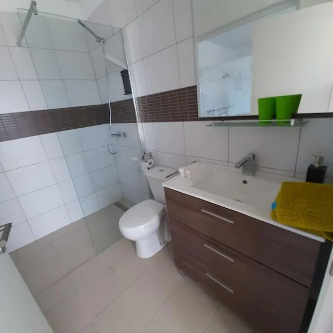 Apartment Ferienwohnung Meerblick Und Naehe Feuerberge Mit Eigenem Beheizten Pool Las Brenas Spain
